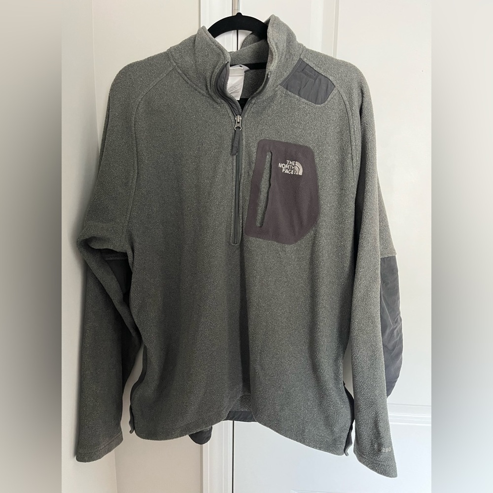 The North Face Quarter Zip Men’s Large Winter